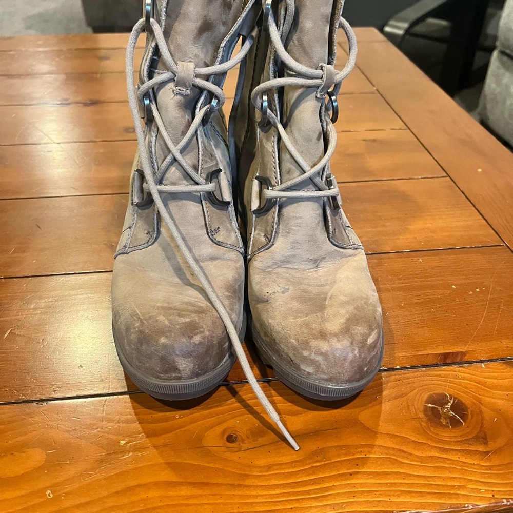 Stylish Lace-Up Boots
